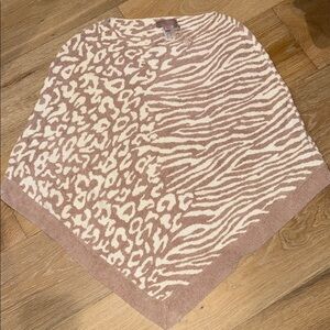 Barefoot Dreams Zebra Print Shawl in Faded Rose